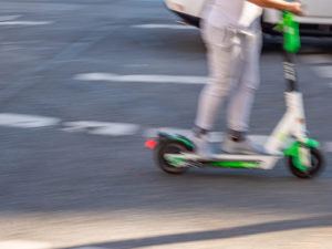 How the Law Offices of Jay S. Knispel Can Help After An Electric Scooter Accident in New York