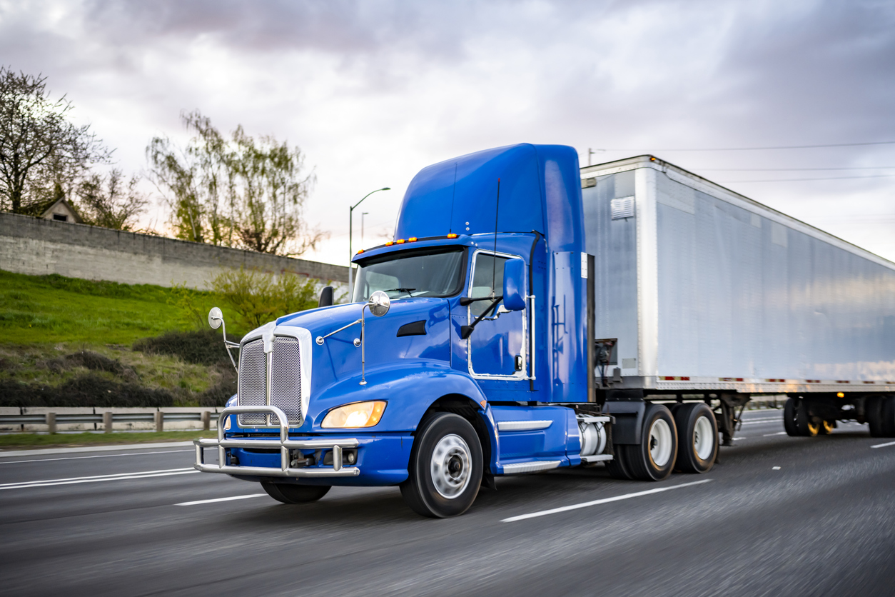 Can Trucks Drive in the Left Lane in New York?