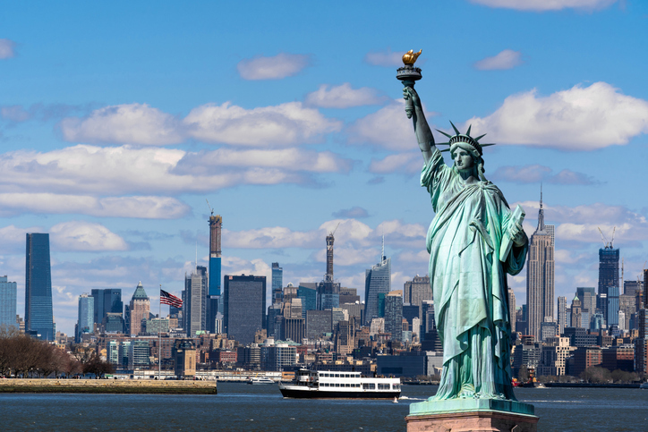 Learn some legal steps to take after suffering an injury at the Statue of Liberty. Contact our NYC personal injury lawyer for assistance.